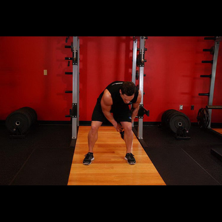 техника выполнения упражнения: Восьмерки с гирей (Kettlebell Figure 8) на фото техника выполнения упражнения: Восьмерки с гирей (Kettlebell Figure 8) на фото