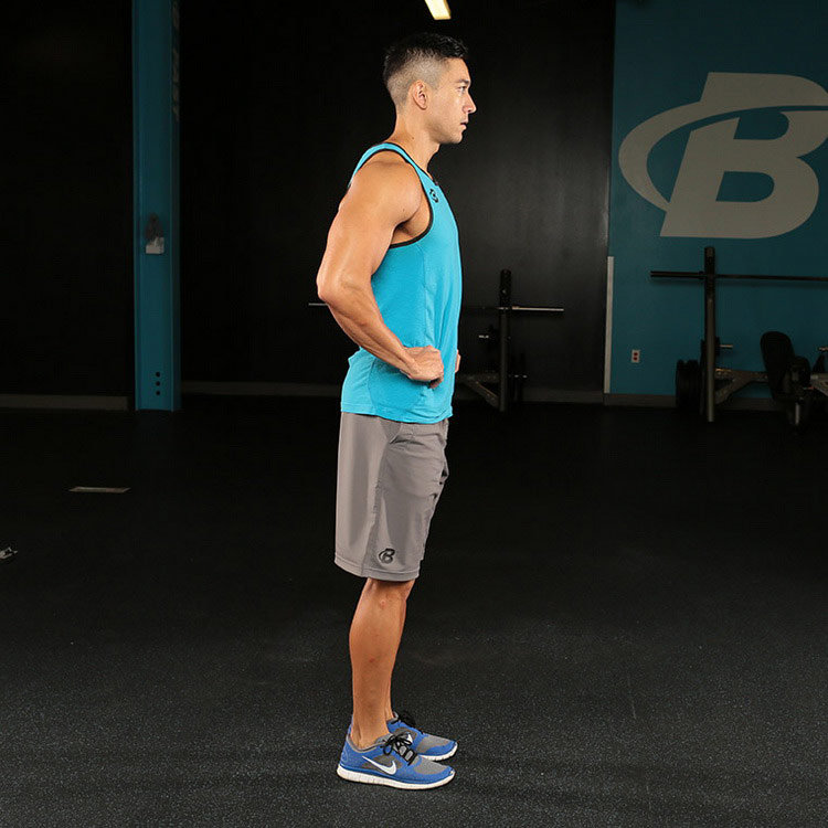 техника выполнения упражнения: Выпады с собственным весом (Bodyweight Lunge) на фото техника выполнения упражнения: Выпады с собственным весом (Bodyweight Lunge) на фото