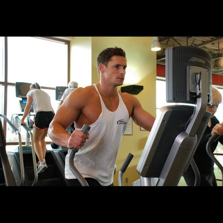 техника выполнения упражнения: Эллиптический тренажер (Elliptical Trainer) на фото техника выполнения упражнения: Эллиптический тренажер (Elliptical Trainer) на фото