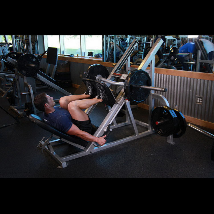 техника выполнения упражнения: Жим ногами (Leg Press) на фото техника выполнения упражнения: Жим ногами (Leg Press) на фото